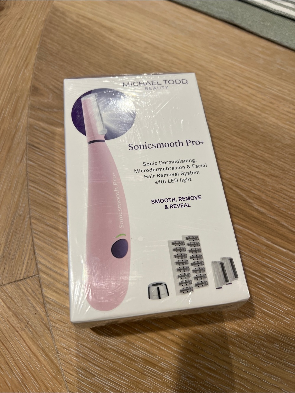 Michael Todd Sonicsmooth Pro+ Pink Sonic Dermaplaning & Facial Hair Tool